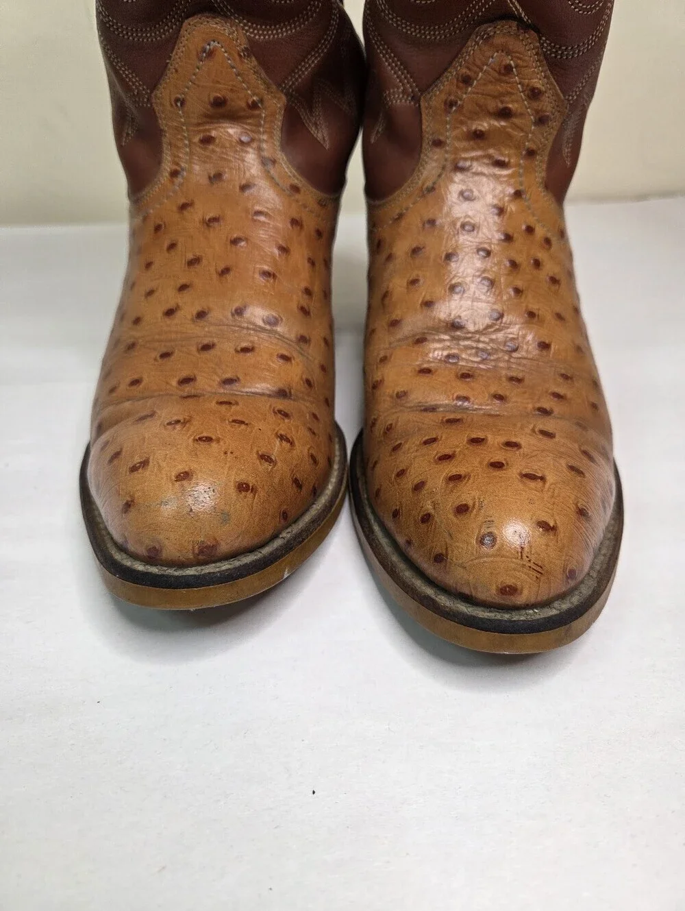 Levi’s Western‎ Cowboy Boots 10.5 M Brown Ostrich Embossed Leather Vintage
